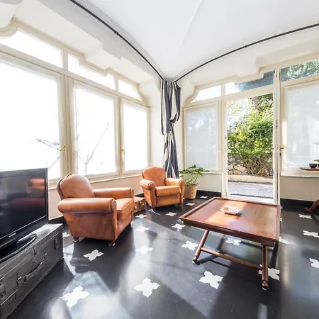 Luxury By Holiday 24 דירה